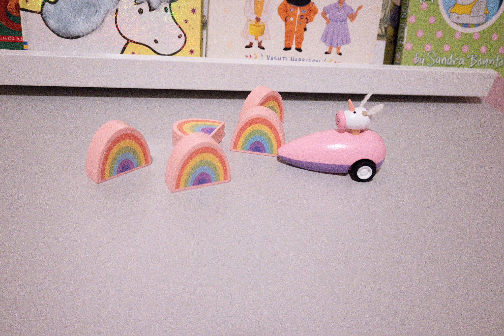 Unicorn & Rainbows Bowling Game